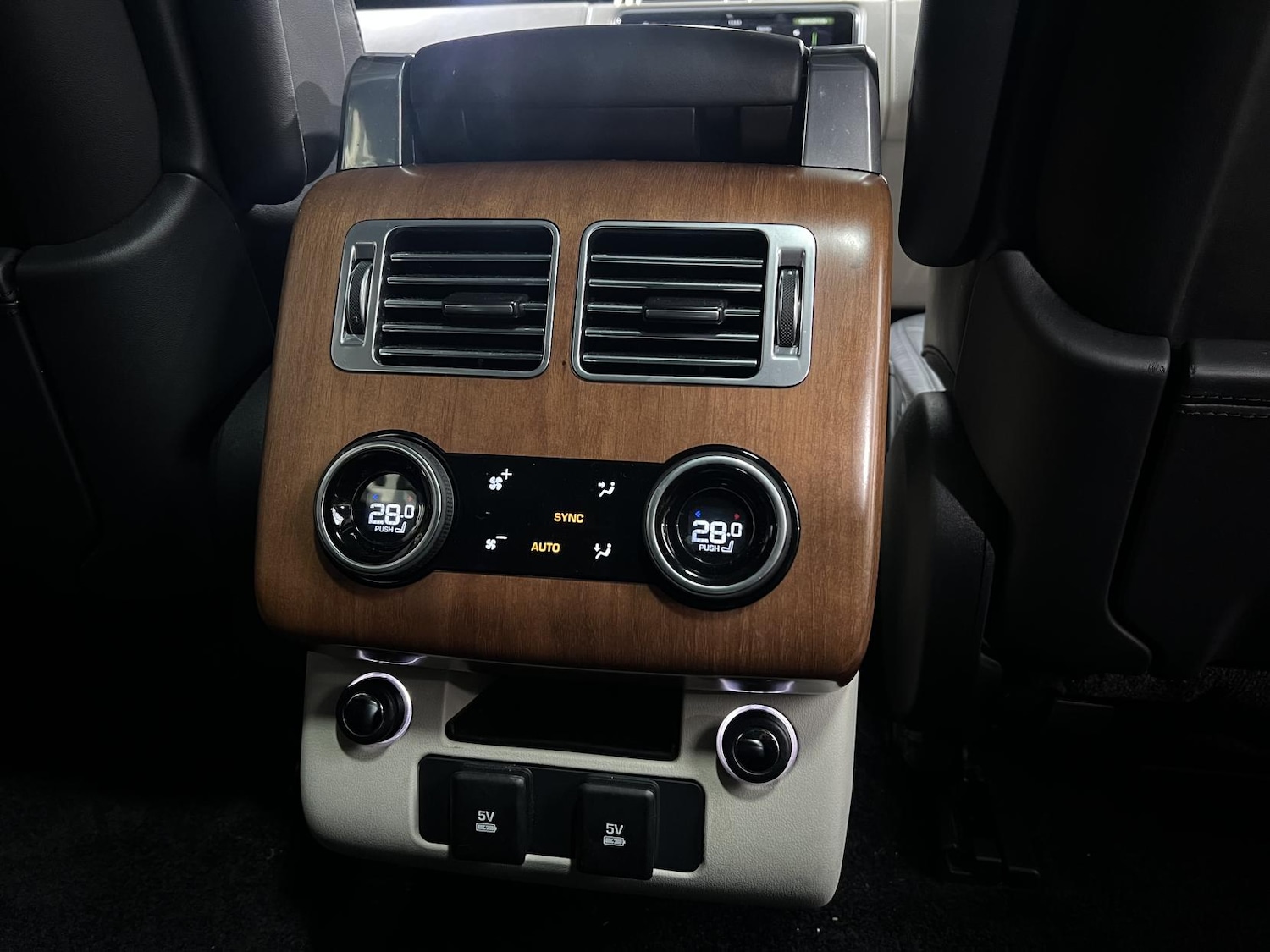 Used Land Rover Range Rover 2019 for sale - 76627554: Photo 16