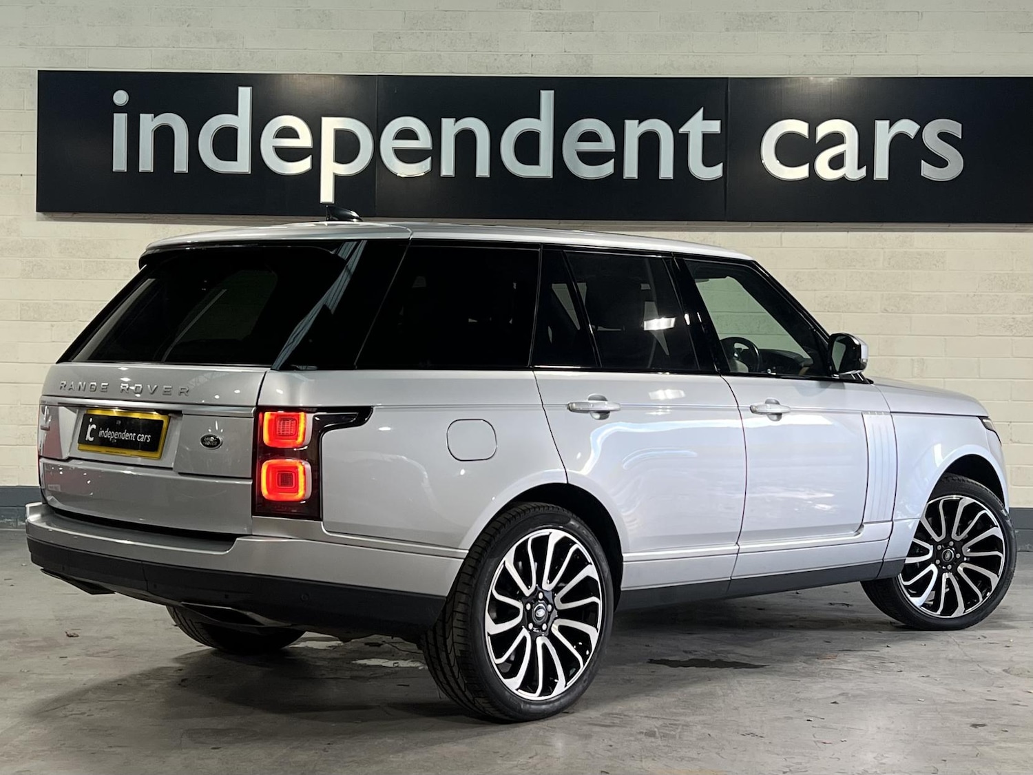 Used Land Rover Range Rover 2019 for sale - 76627554: Photo 3