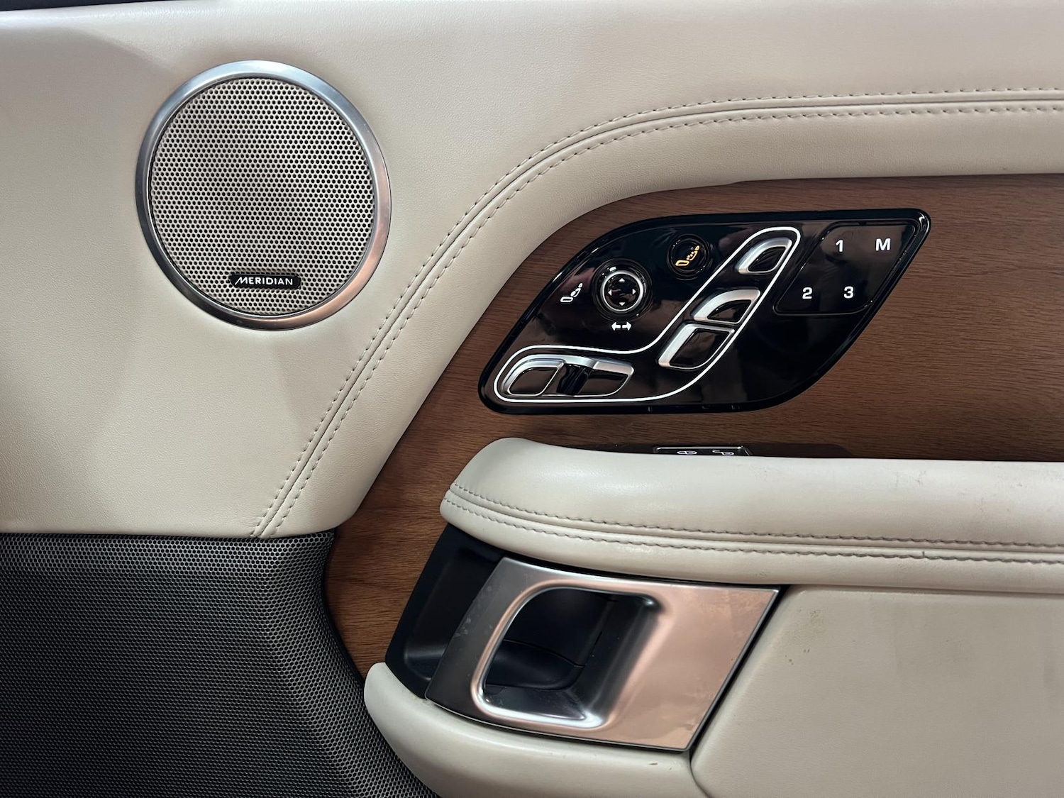 Used Land Rover Range Rover 2019 for sale - 76627554: Photo 32