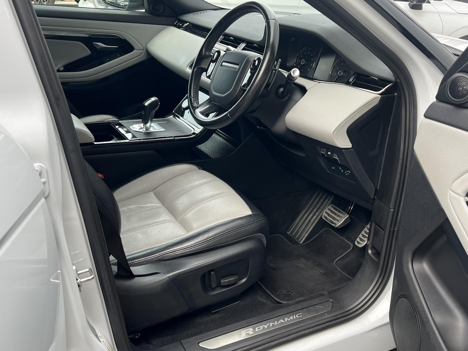 Used Land Rover Range Rover Evoque 2019 for sale - 76452691: Photo 8