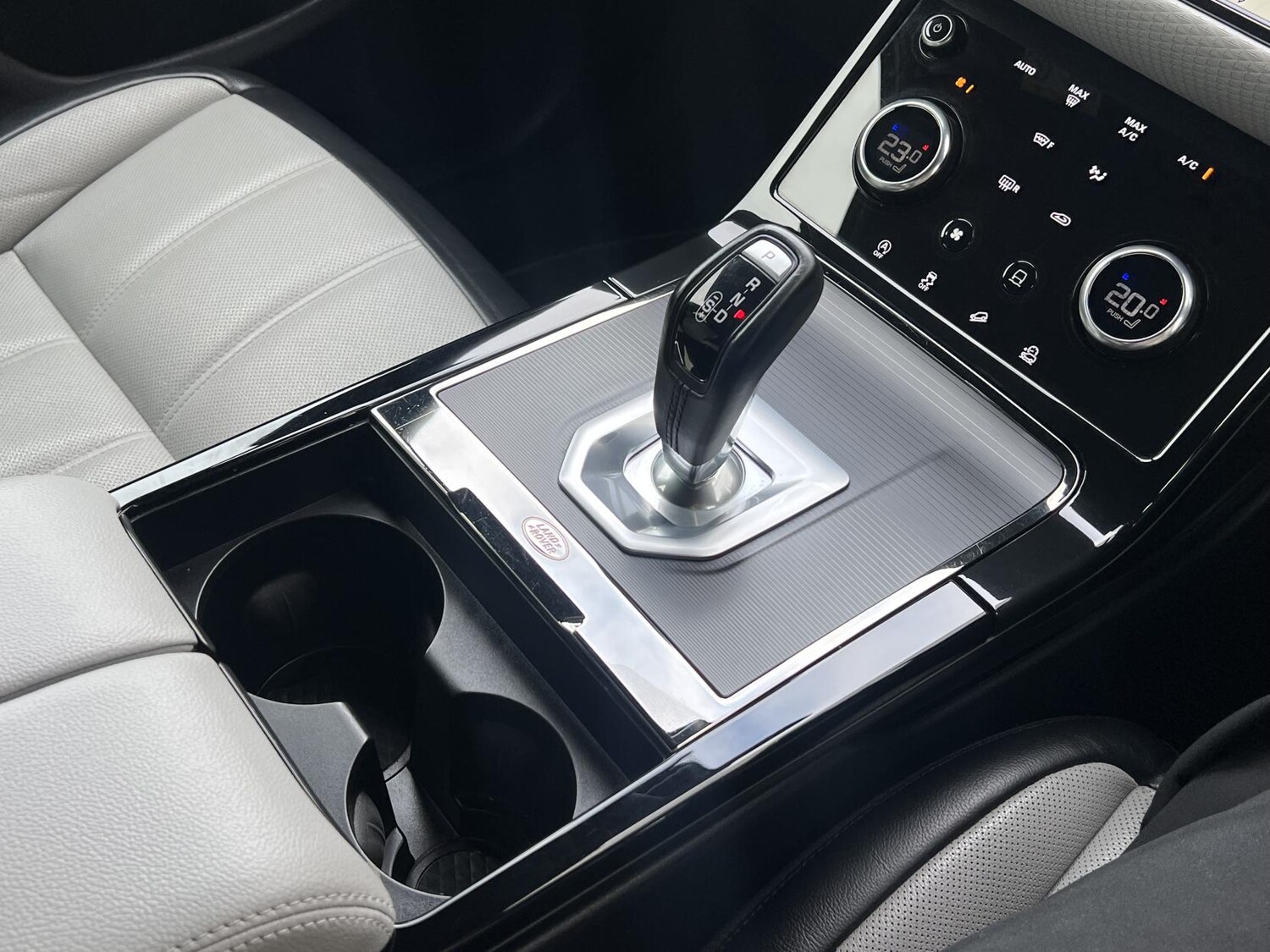 Used Land Rover Range Rover Evoque 2019 for sale - 76452691: Photo 9