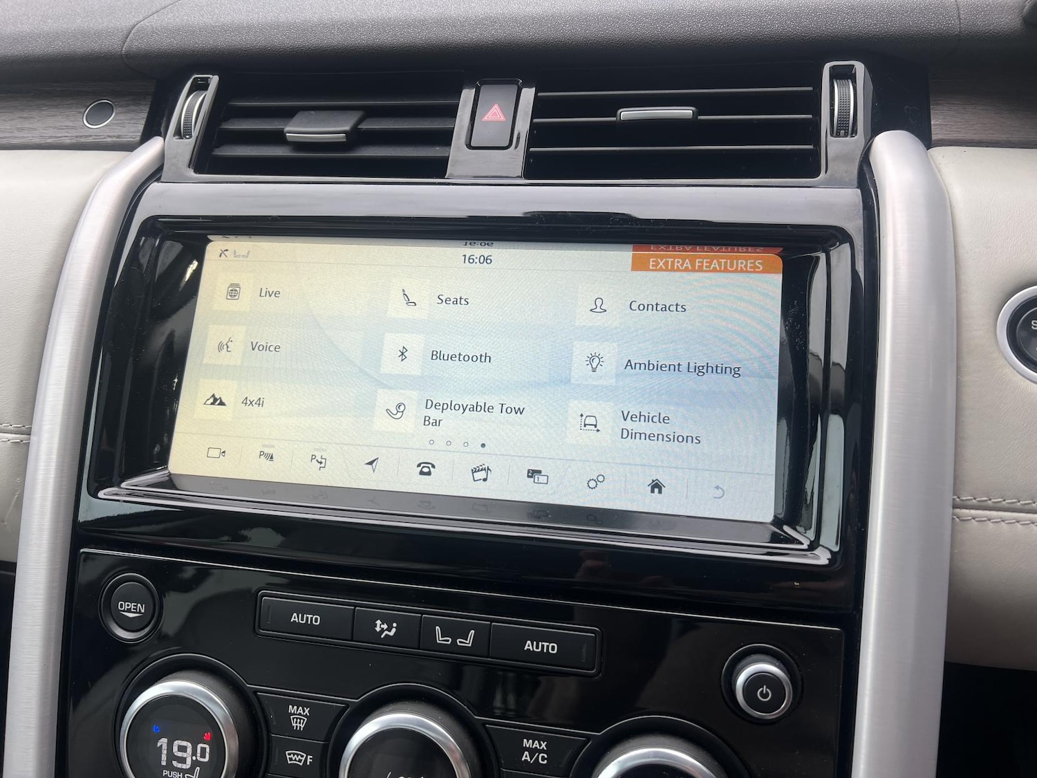 Used Land Rover Discovery 2016 for sale - 76135815: Photo 14
