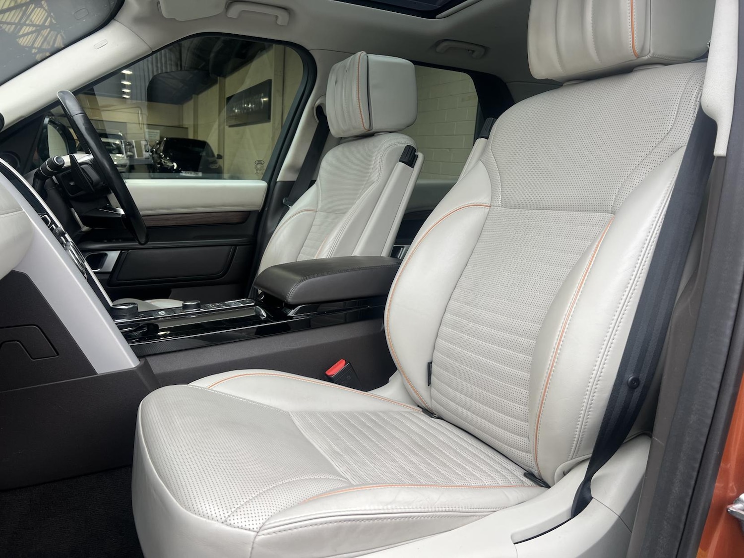 Used Land Rover Discovery 2016 for sale - 76135815: Photo 23