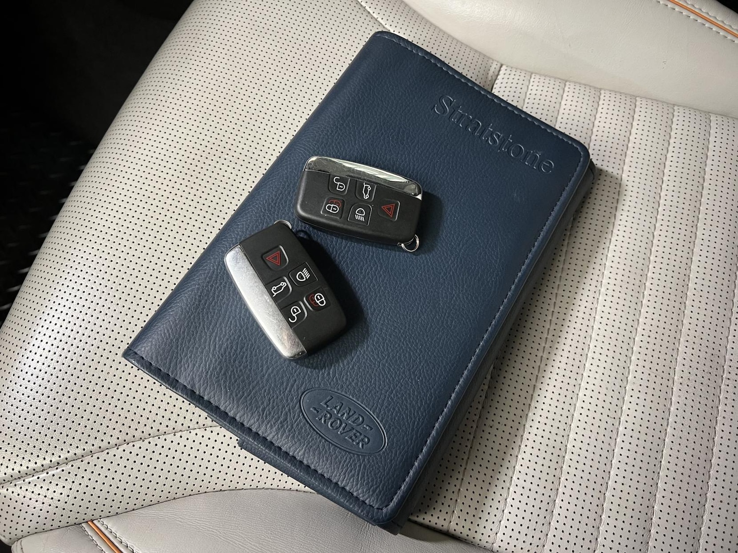 Used Land Rover Discovery 2016 for sale - 76135815: Photo 25