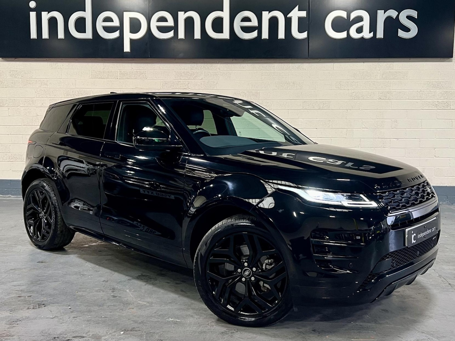 Used Land Rover Range Rover Evoque 2023 for sale - 76428647: Photo 1