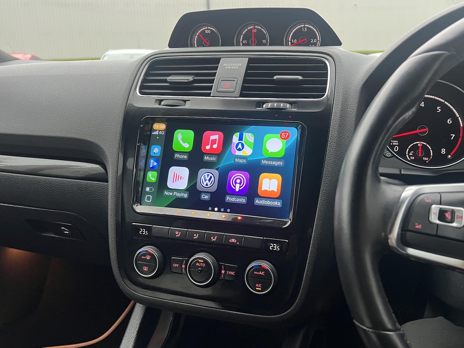 Used Volkswagen Scirocco 2016 for sale - 76545473: Photo 5