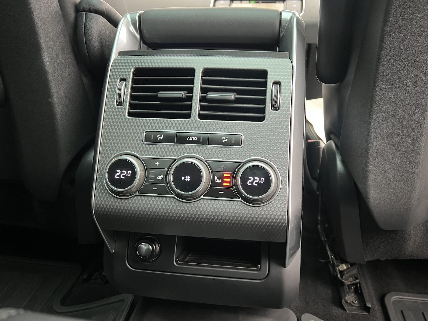 Used Land Rover Range Rover Sport 2015 for sale - 76222972: Photo 10