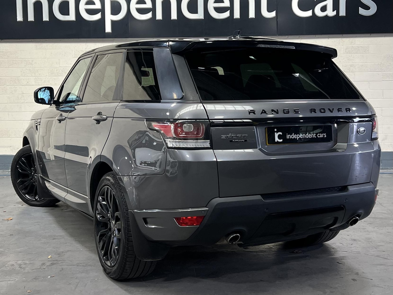 Used Land Rover Range Rover Sport 2015 for sale - 76222972: Photo 12