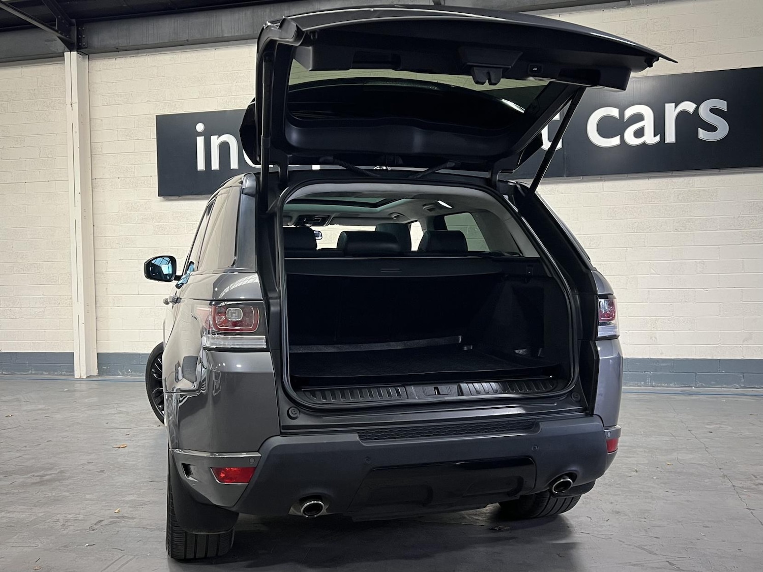 Used Land Rover Range Rover Sport 2015 for sale - 76222972: Photo 14