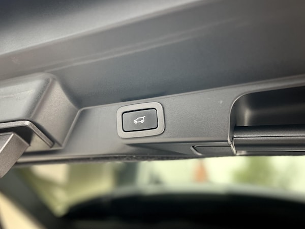 Used Land Rover Range Rover Sport 2015 for sale - 76222972: Photo 18