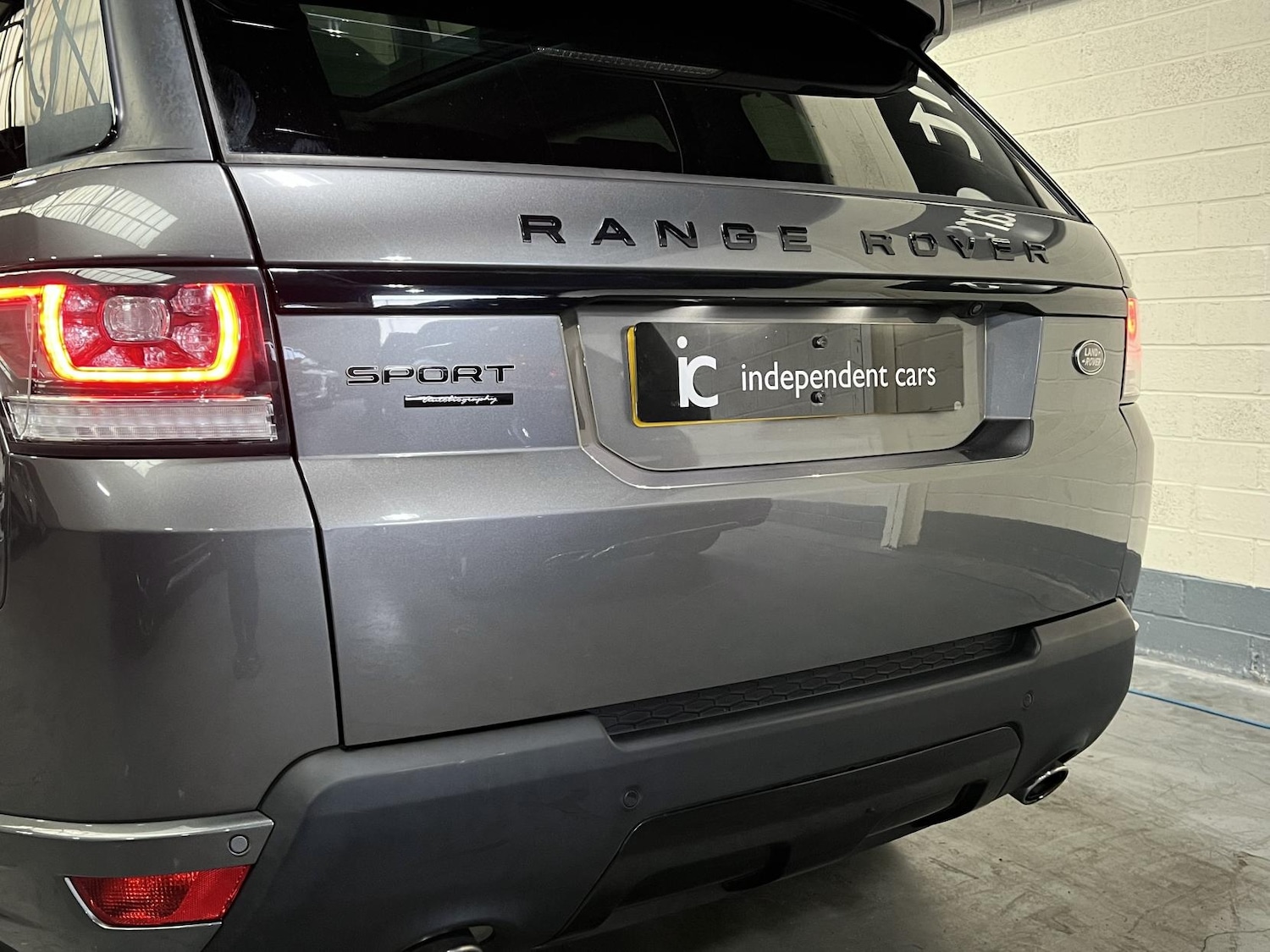 Used Land Rover Range Rover Sport 2015 for sale - 76222972: Photo 25