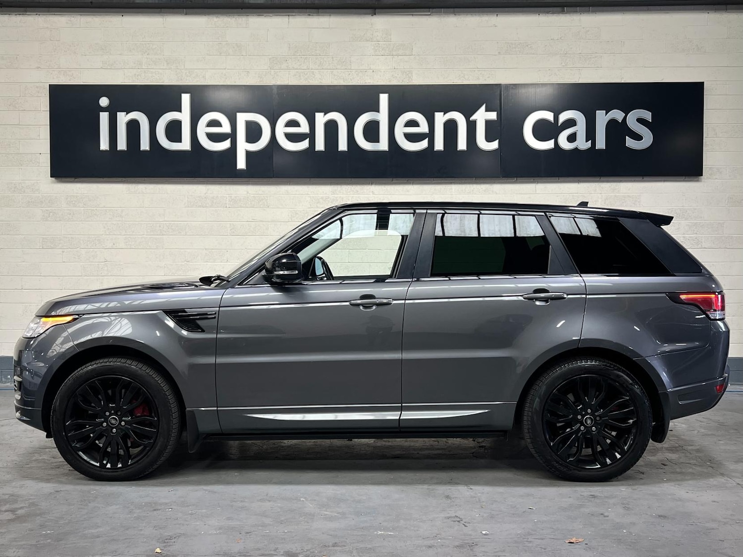 Used Land Rover Range Rover Sport 2015 for sale - 76222972: Photo 8