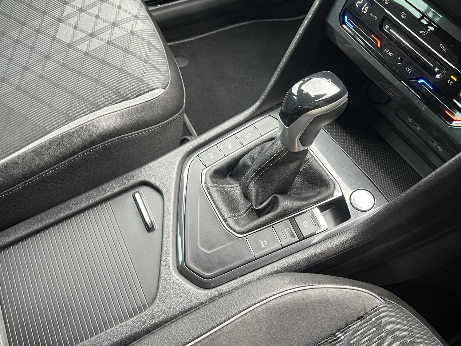 Used Volkswagen Tiguan 2022 for sale - 76196980: Photo 19