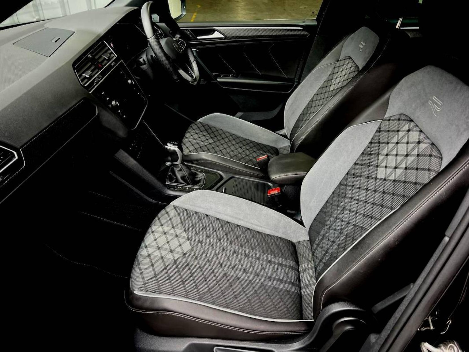 Used Volkswagen Tiguan 2022 for sale - 76196980: Photo 24