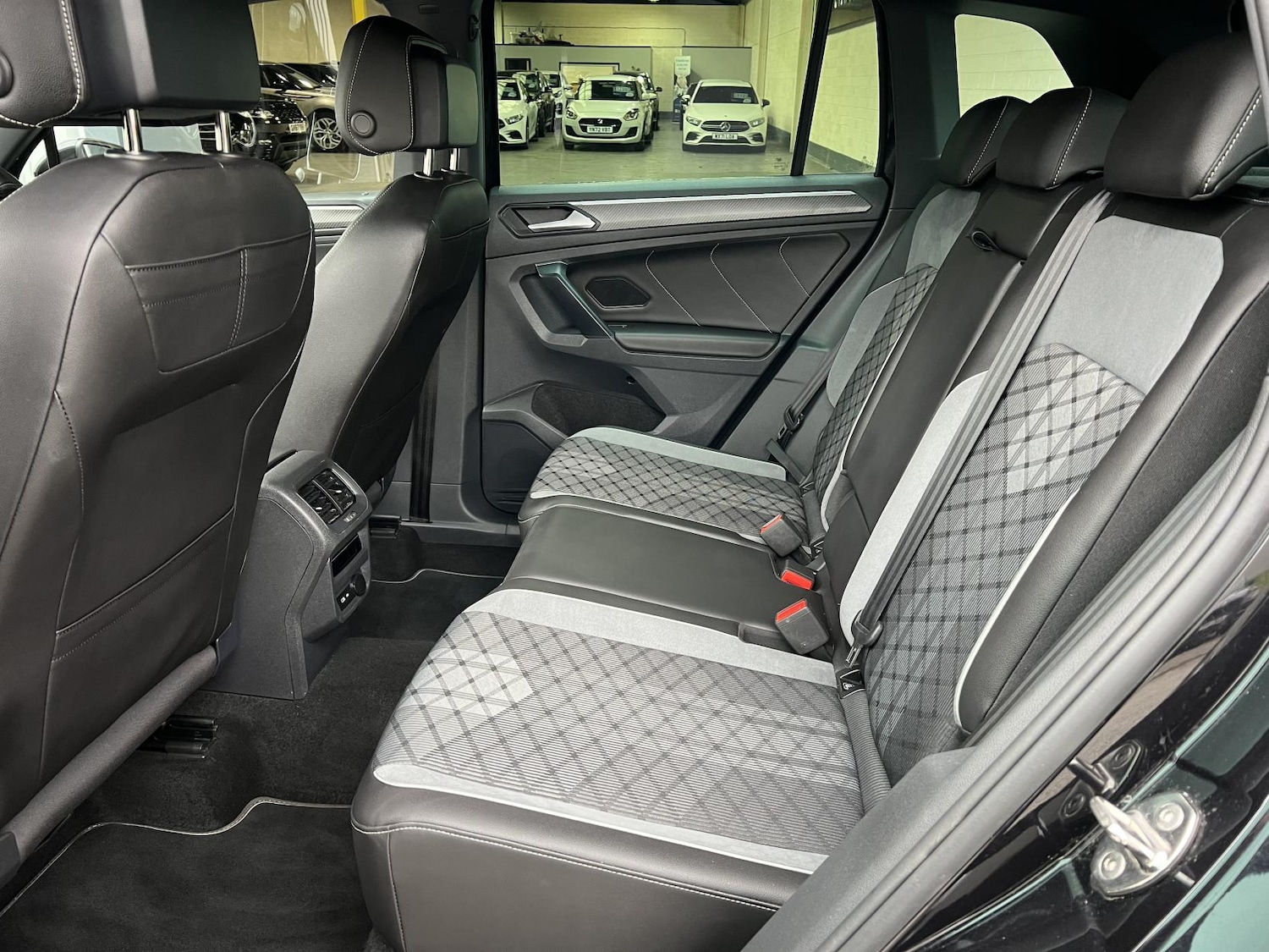 Used Volkswagen Tiguan 2022 for sale - 76196980: Photo 8
