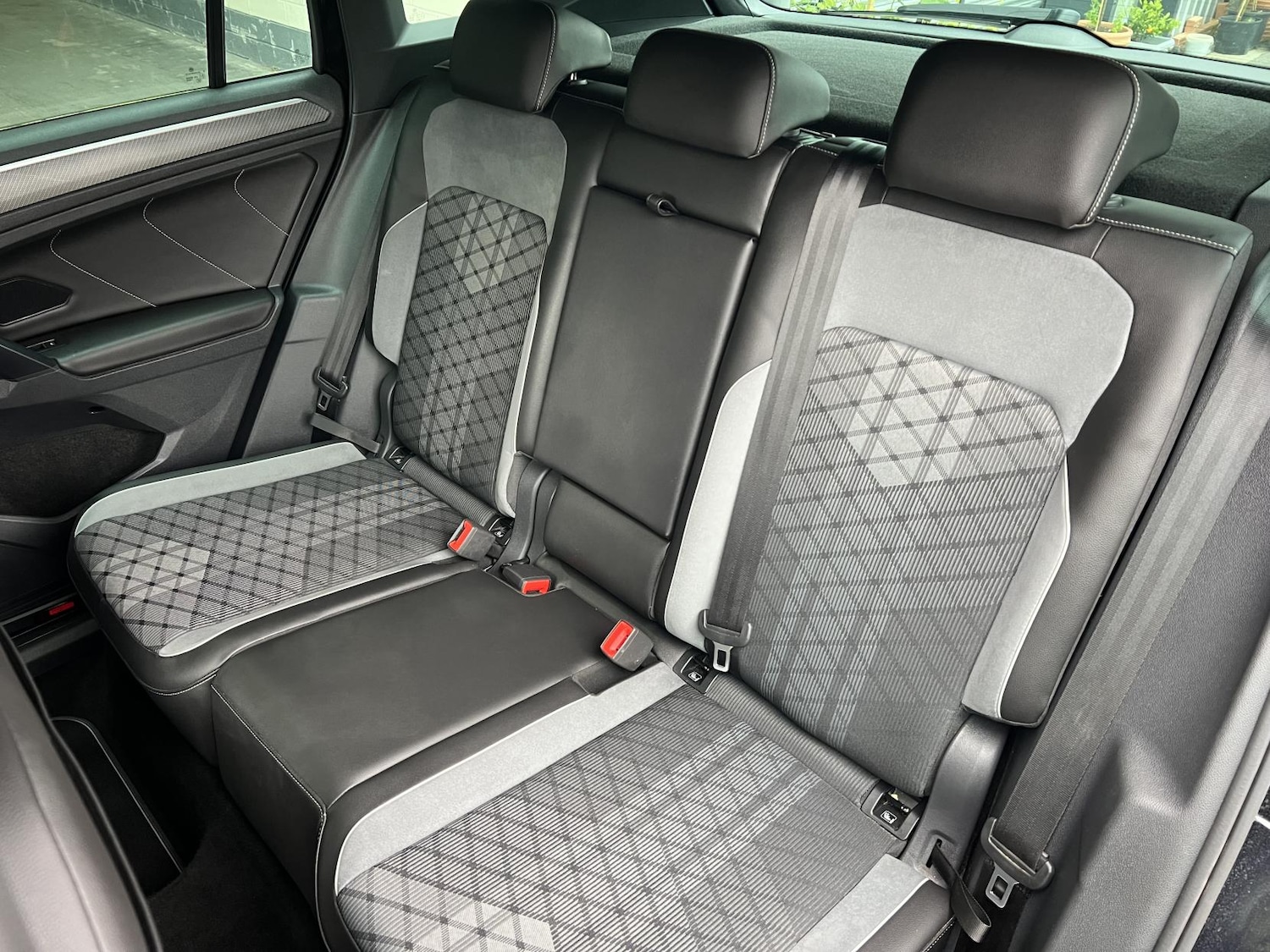 Used Volkswagen Tiguan 2022 for sale - 76196980: Photo 9