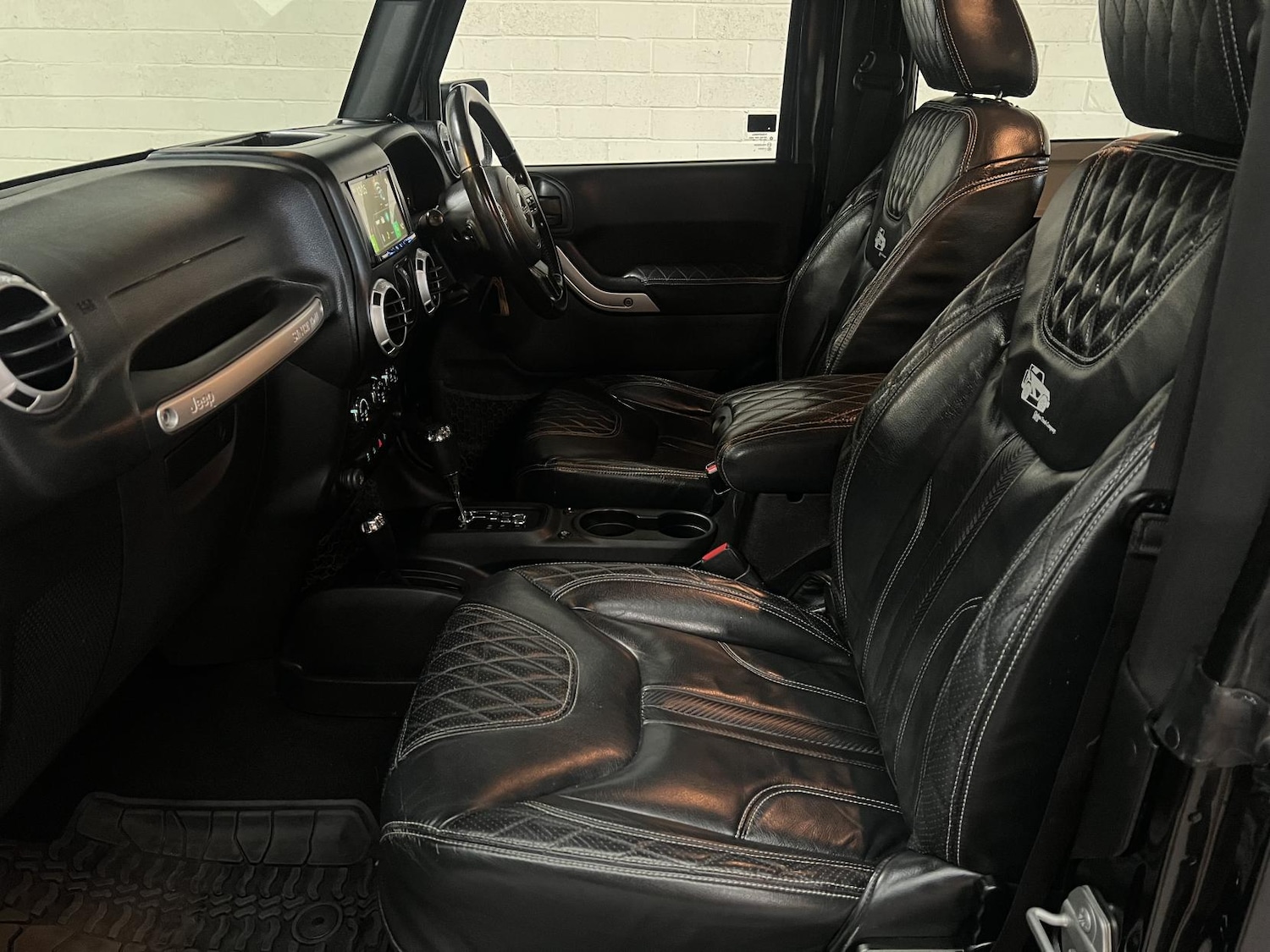 Used Jeep Wrangler 2015 for sale - 76933409: Photo 13