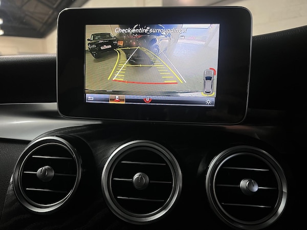 Used Mercedes-Benz GLC 2018 for sale - 76244902: Photo 11