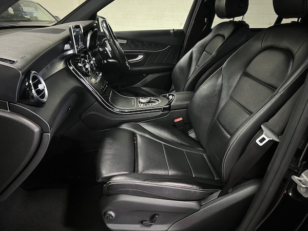 Used Mercedes-Benz GLC 2018 for sale - 76244902: Photo 6