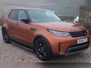 Used Land Rover Discovery 2018 for sale - 76987594: Photo