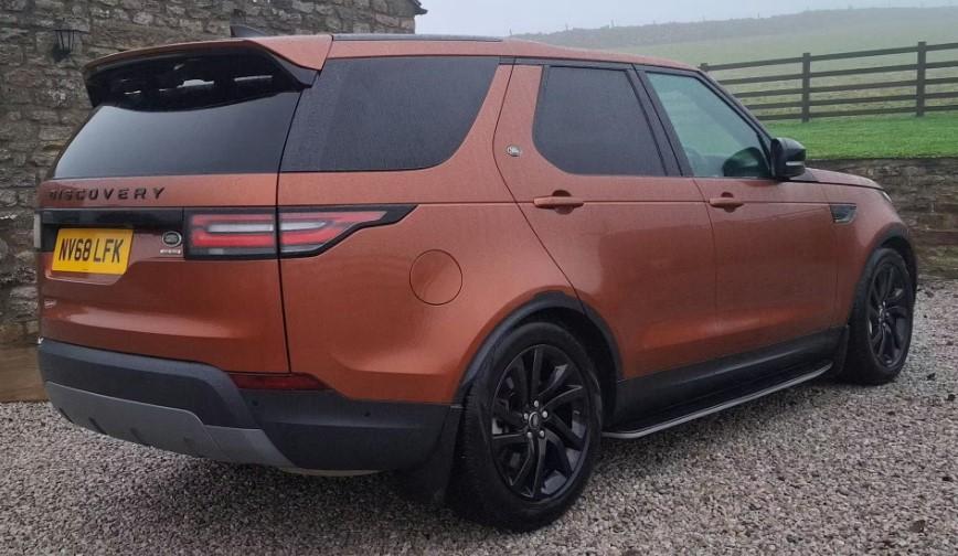 Used Land Rover Discovery 2018 for sale - 76987594: Photo 2