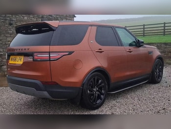 Used Land Rover Discovery 2018 for sale - 76987594: Photo