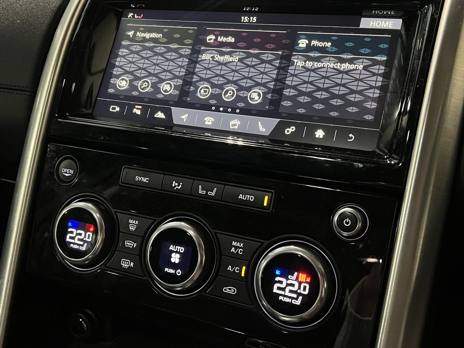 Used Land Rover Discovery 2017 for sale - 77013350: Photo 9