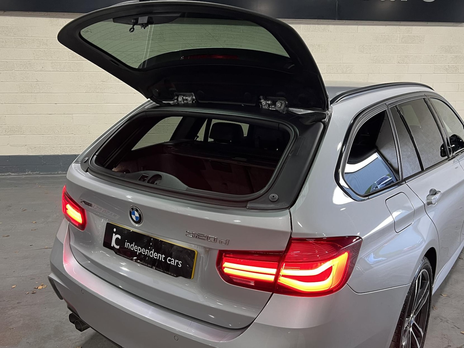 Used BMW 3 Series 2019 for sale - 77127786: Photo 27