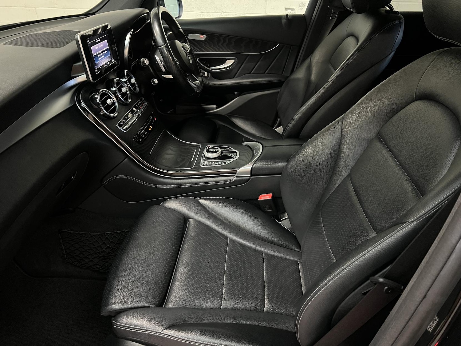 Used Mercedes-Benz GLC 2017 for sale - 76603330: Photo 14