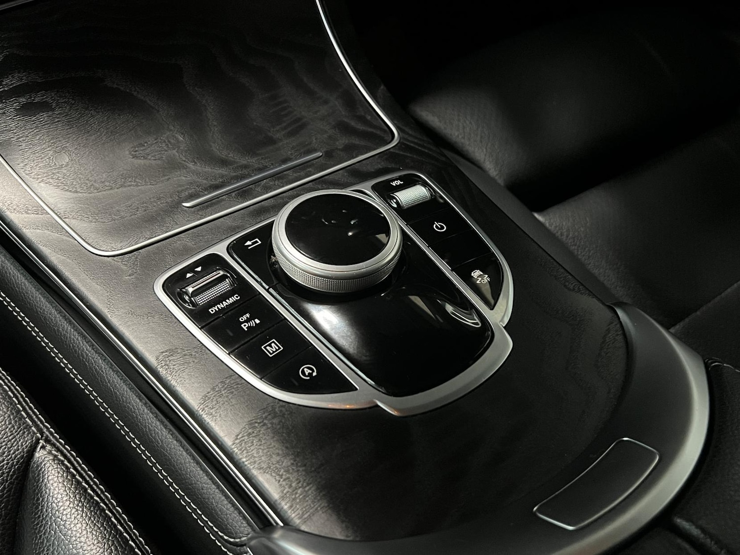 Used Mercedes-Benz GLC 2017 for sale - 76603330: Photo 21