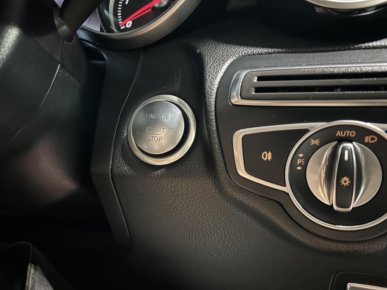 Used Mercedes-Benz GLC 2017 for sale - 76603330: Photo 22