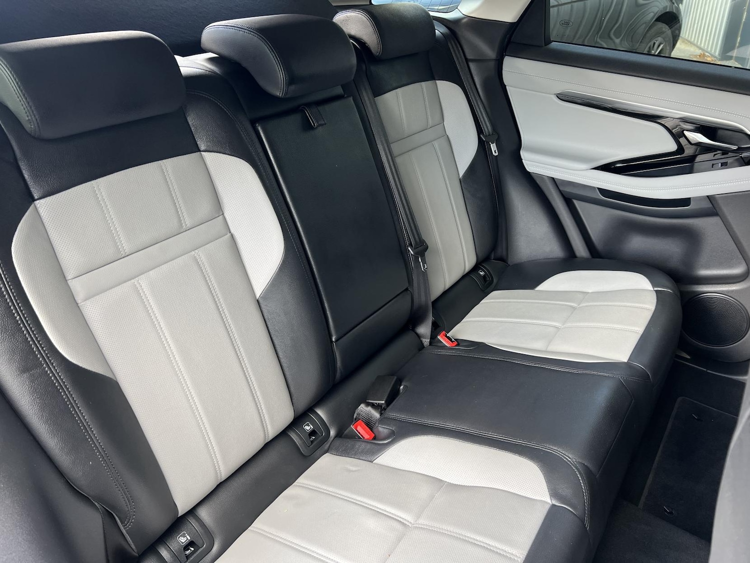 Used Land Rover Range Rover Evoque 2022 for sale - 76796736: Photo 12