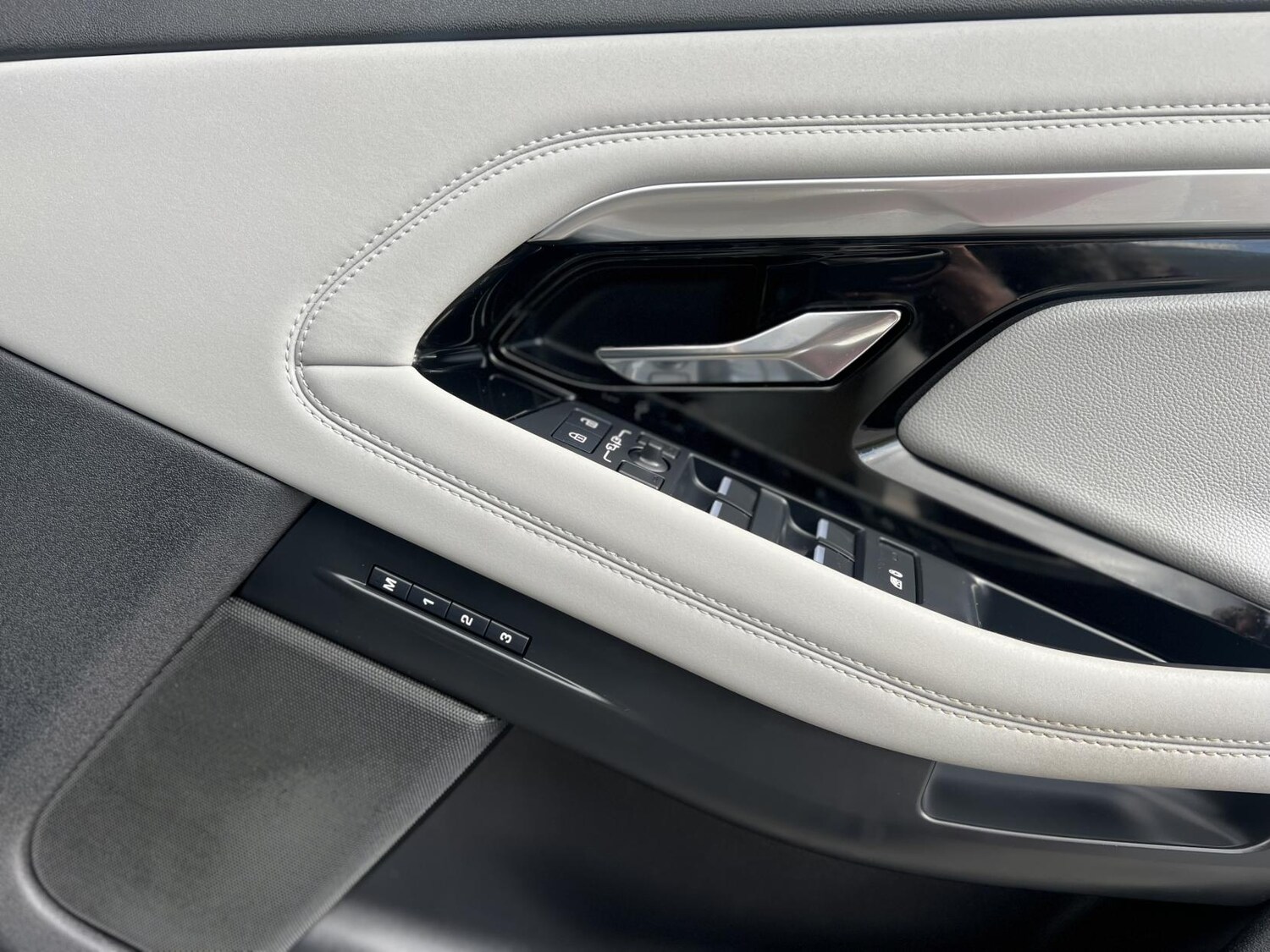 Used Land Rover Range Rover Evoque 2022 for sale - 76796736: Photo 19