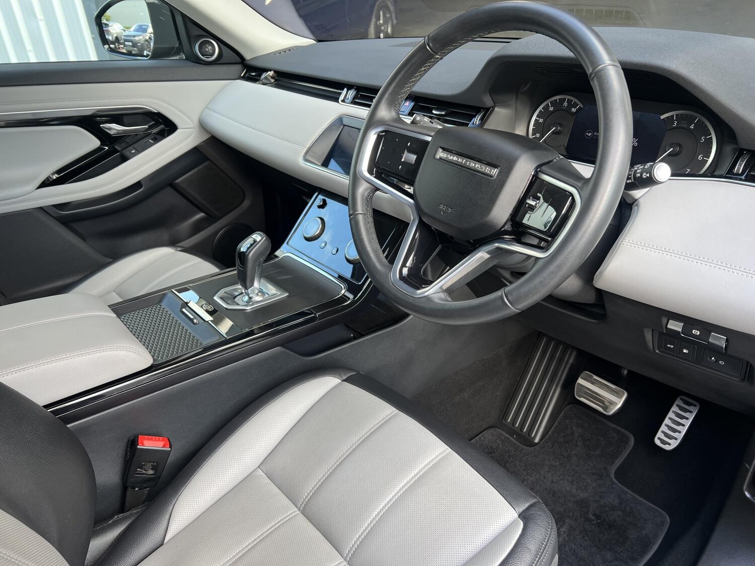 Used Land Rover Range Rover Evoque 2022 for sale - 76796736: Photo 8