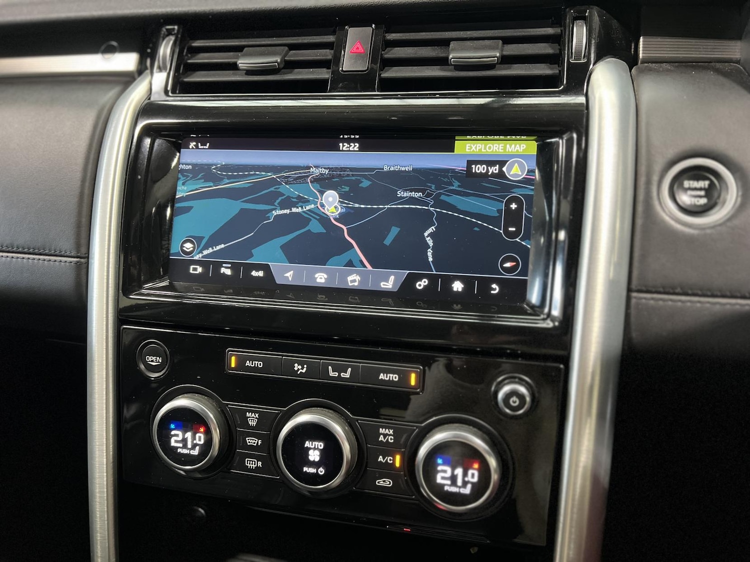 Used Land Rover Discovery 2017 for sale - 76104875: Photo 10