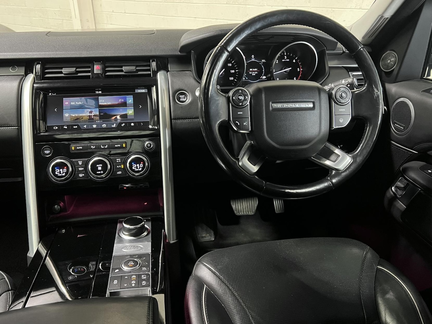 Used Land Rover Discovery 2017 for sale - 76104875: Photo 20