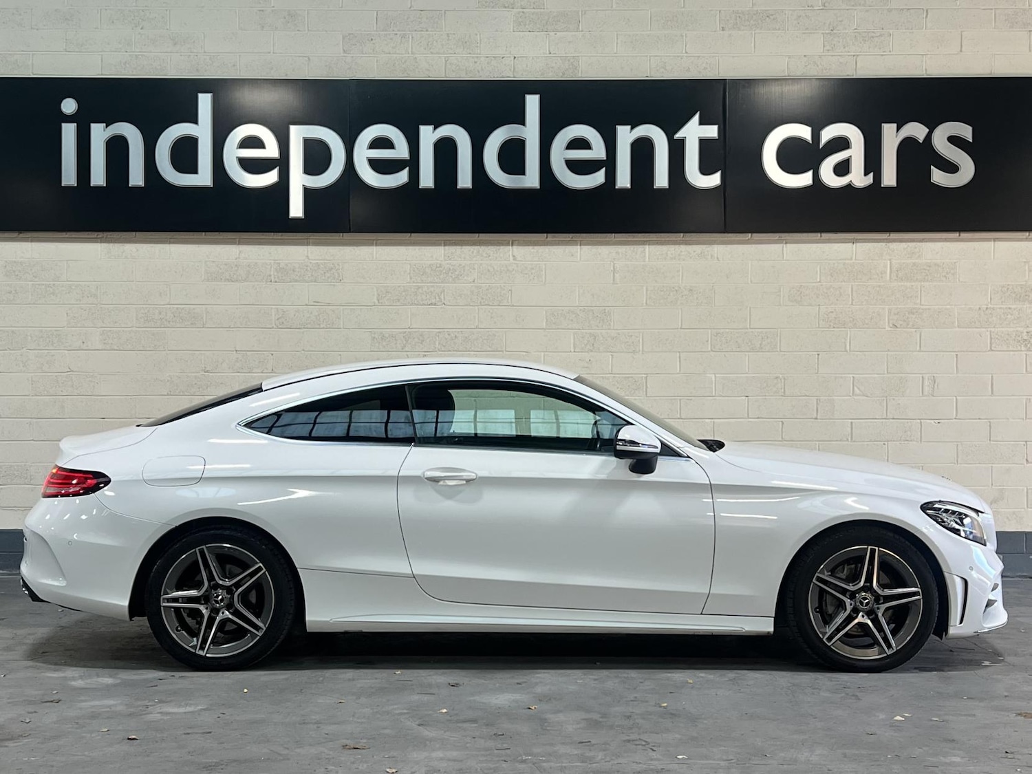 Used Mercedes-Benz C Class 2019 for sale - 76796748: Photo 14