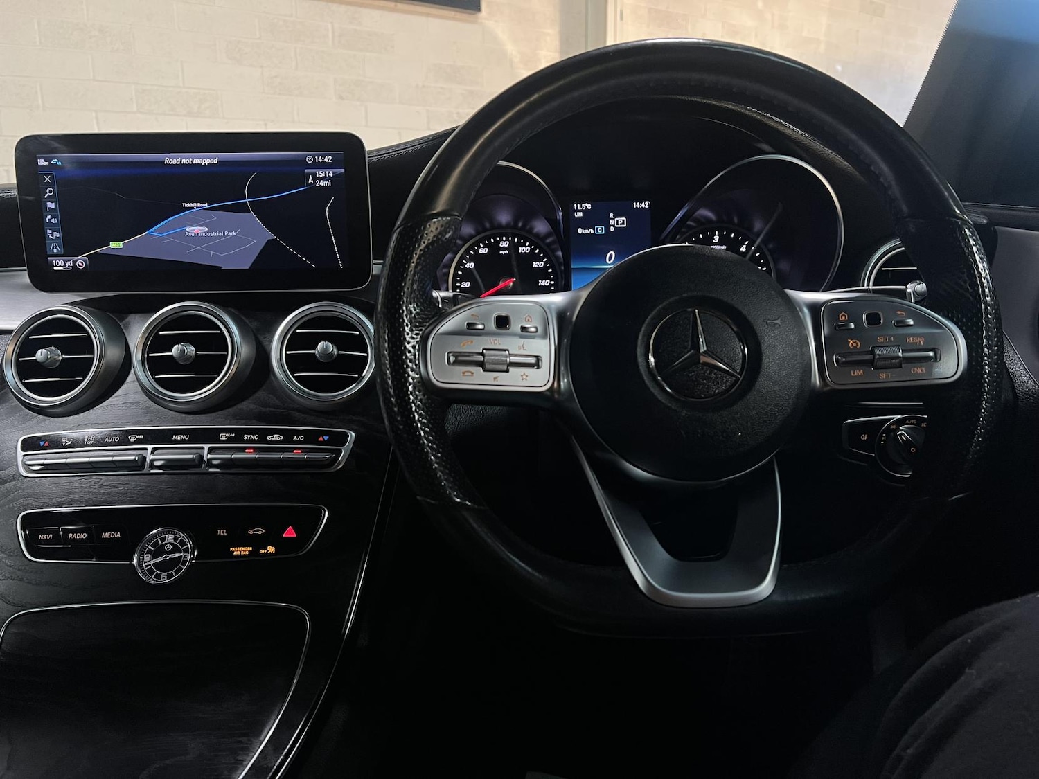 Used Mercedes-Benz C Class 2019 for sale - 76796748: Photo 15