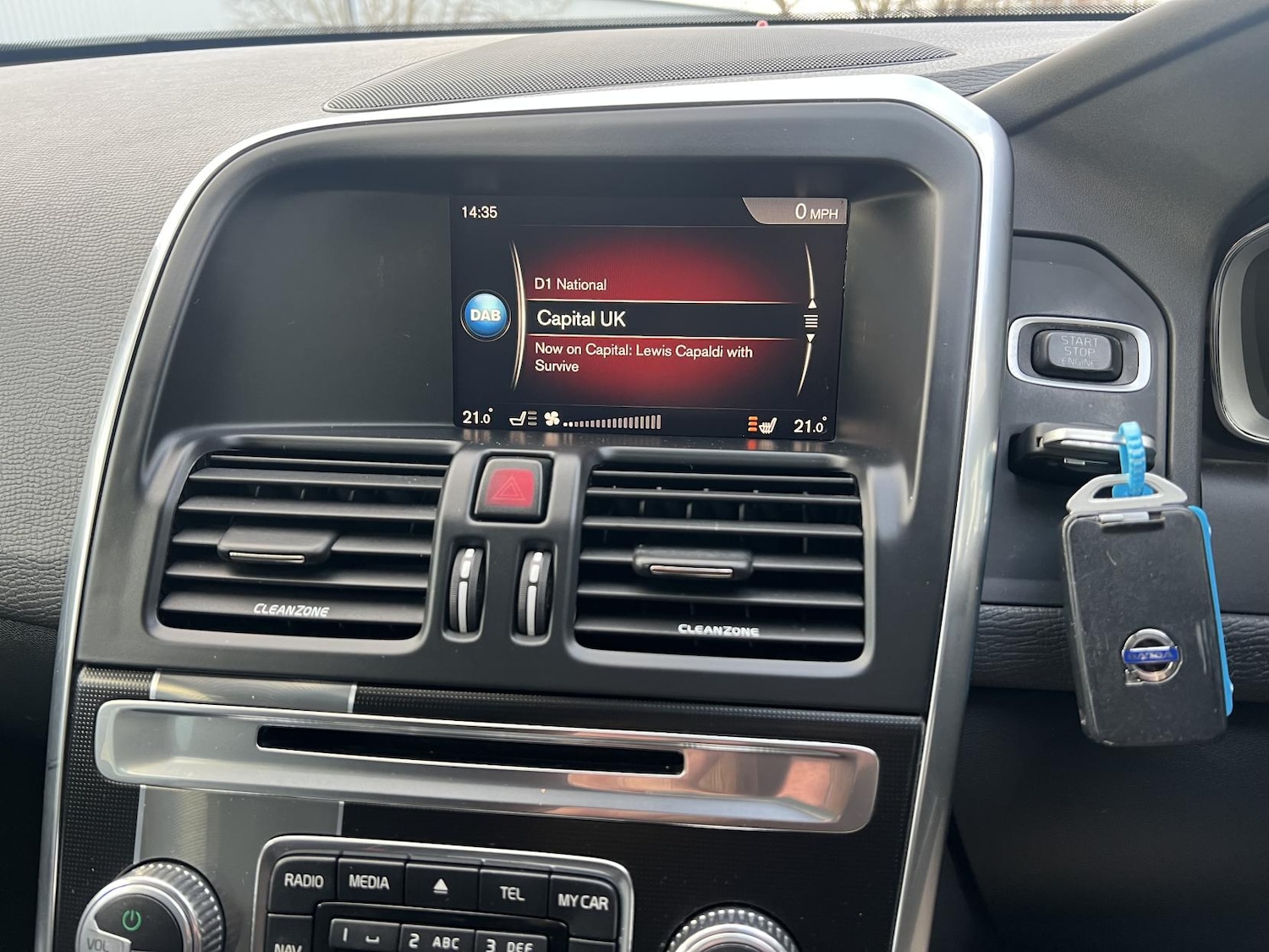 Used Volvo XC60 2017 for sale - 76525782: Photo 13