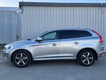 Used Volvo XC60 2017 for sale - 76525782: Photo