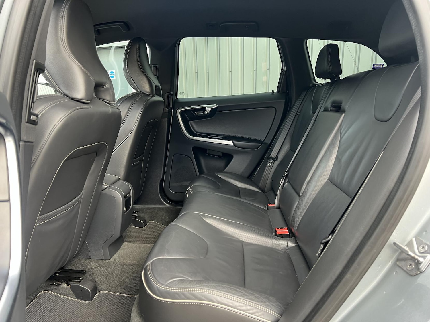 Used Volvo XC60 2017 for sale - 76525782: Photo 6