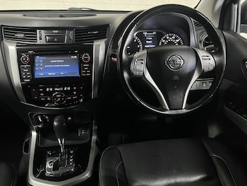 Used Nissan Navara 2018 for sale - 75531011: Photo