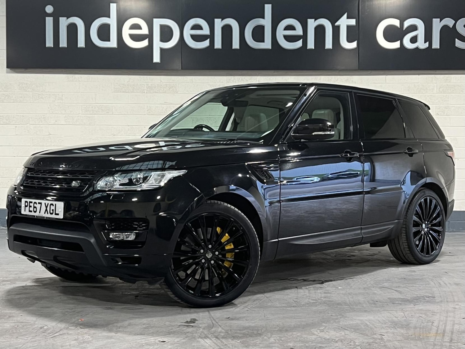 Used Land Rover Range Rover Sport 2017 for sale - 76664896: Photo 6