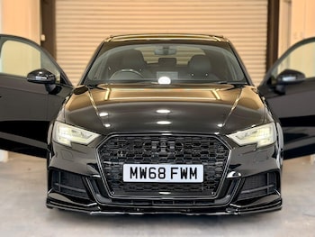 Used Audi A3 2018 for sale - 77658830: Photo