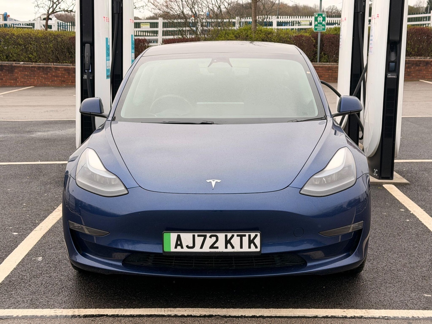 Used Tesla Model 3 for sale - 78136200: Photo 2