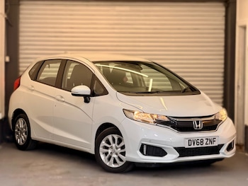 Used Honda Jazz 2018 for sale - 77784720: Photo