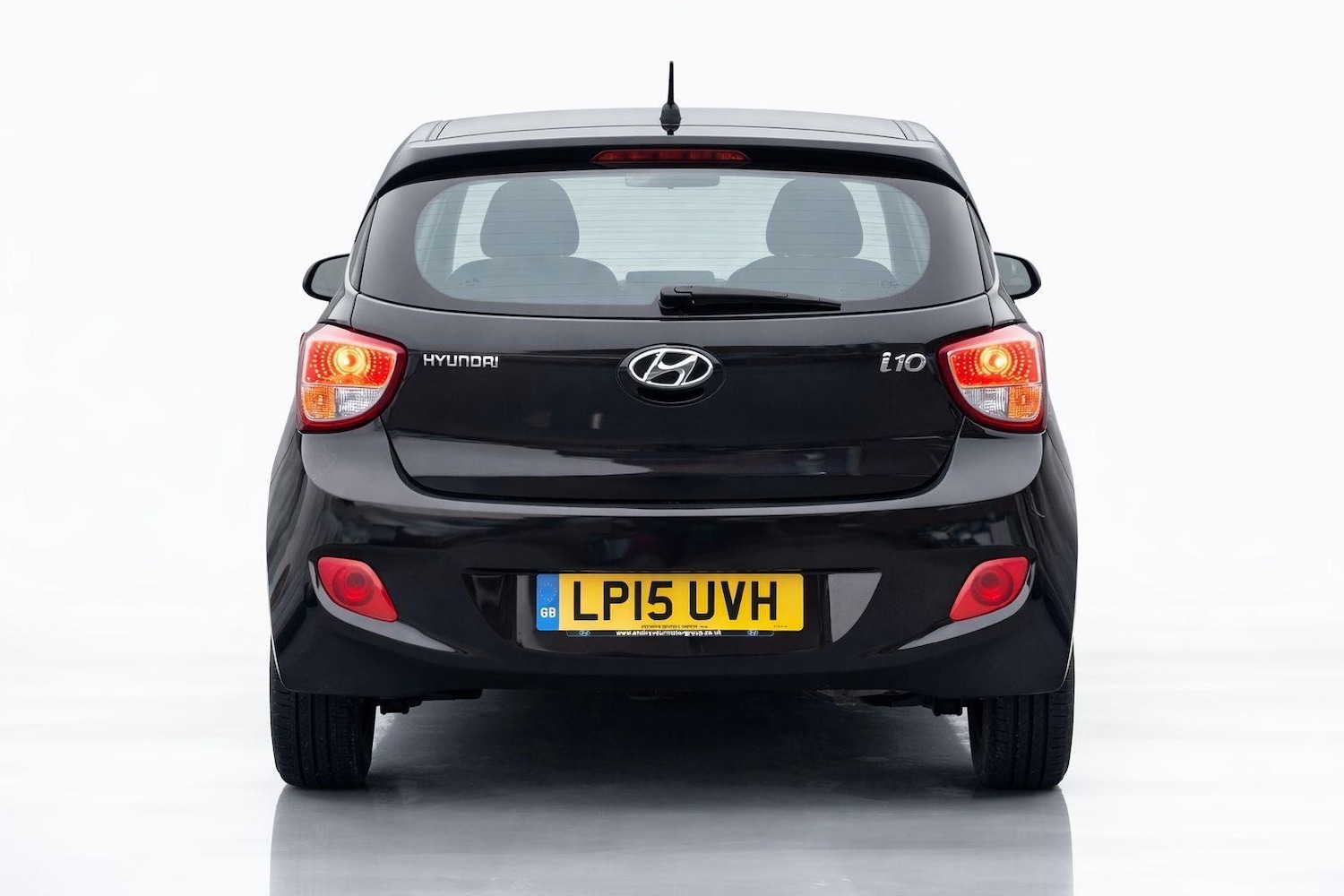 Used Hyundai i10 2015 for sale - 77658735: Photo 5