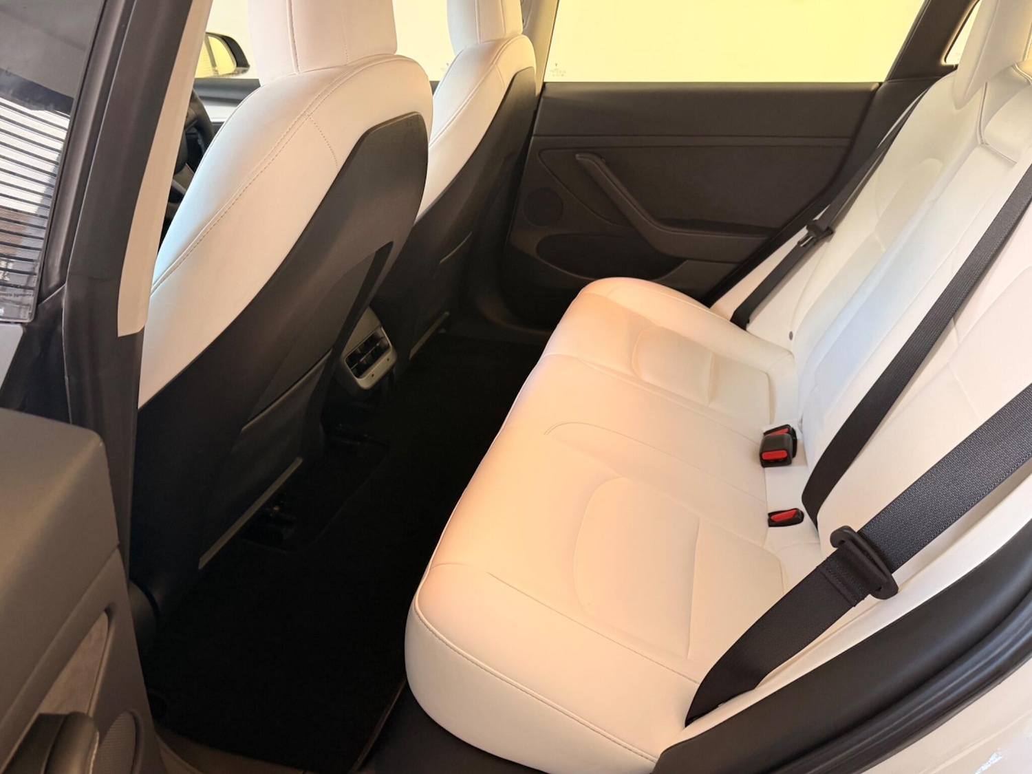 Used Tesla Model 3 for sale - 78219955: Photo 23