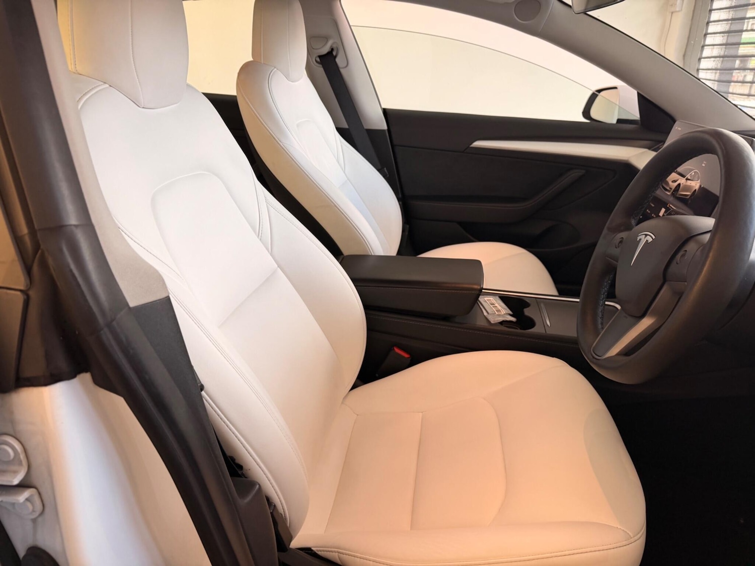 Used Tesla Model 3 for sale - 78219955: Photo 3