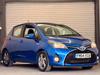Used Toyota Yaris 2015 for sale - 78535720: Photo